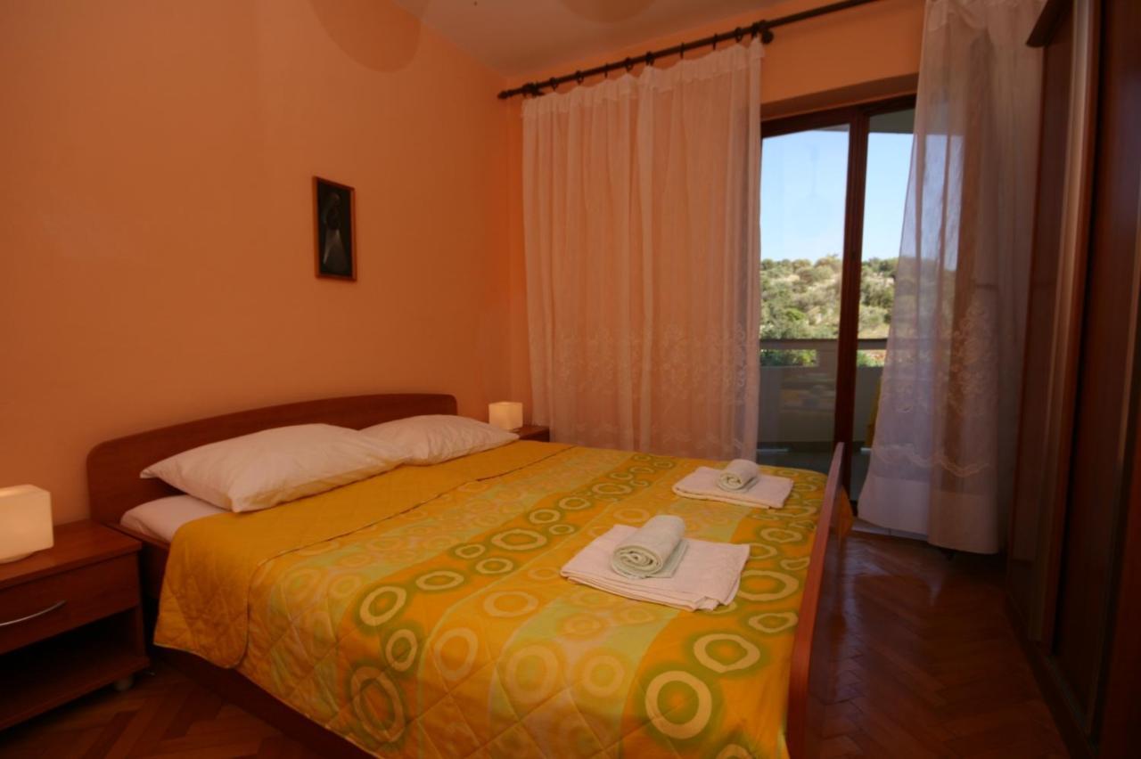 Apartments And Rooms By The Sea Jakisnica, Pag - 4160 Lun  Luaran gambar