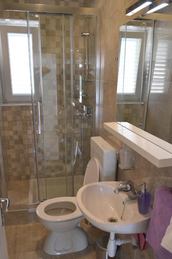 Apartments And Rooms By The Sea Jakisnica, Pag - 4160 Lun  Luaran gambar