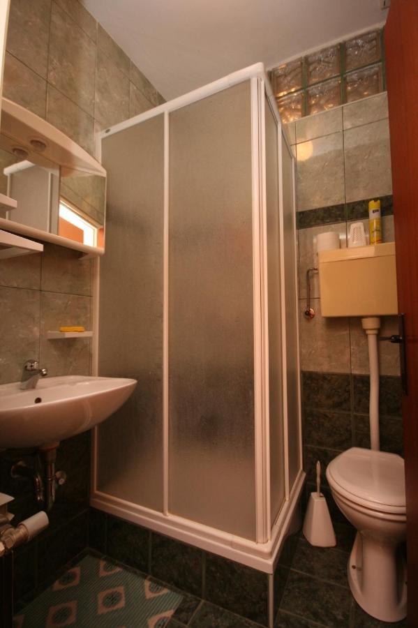 Apartments And Rooms By The Sea Jakisnica, Pag - 4160 Lun  Luaran gambar