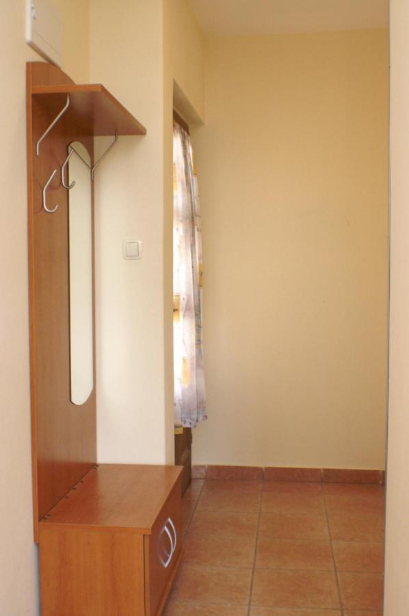 Apartments And Rooms By The Sea Jakisnica, Pag - 4160 Lun  Luaran gambar