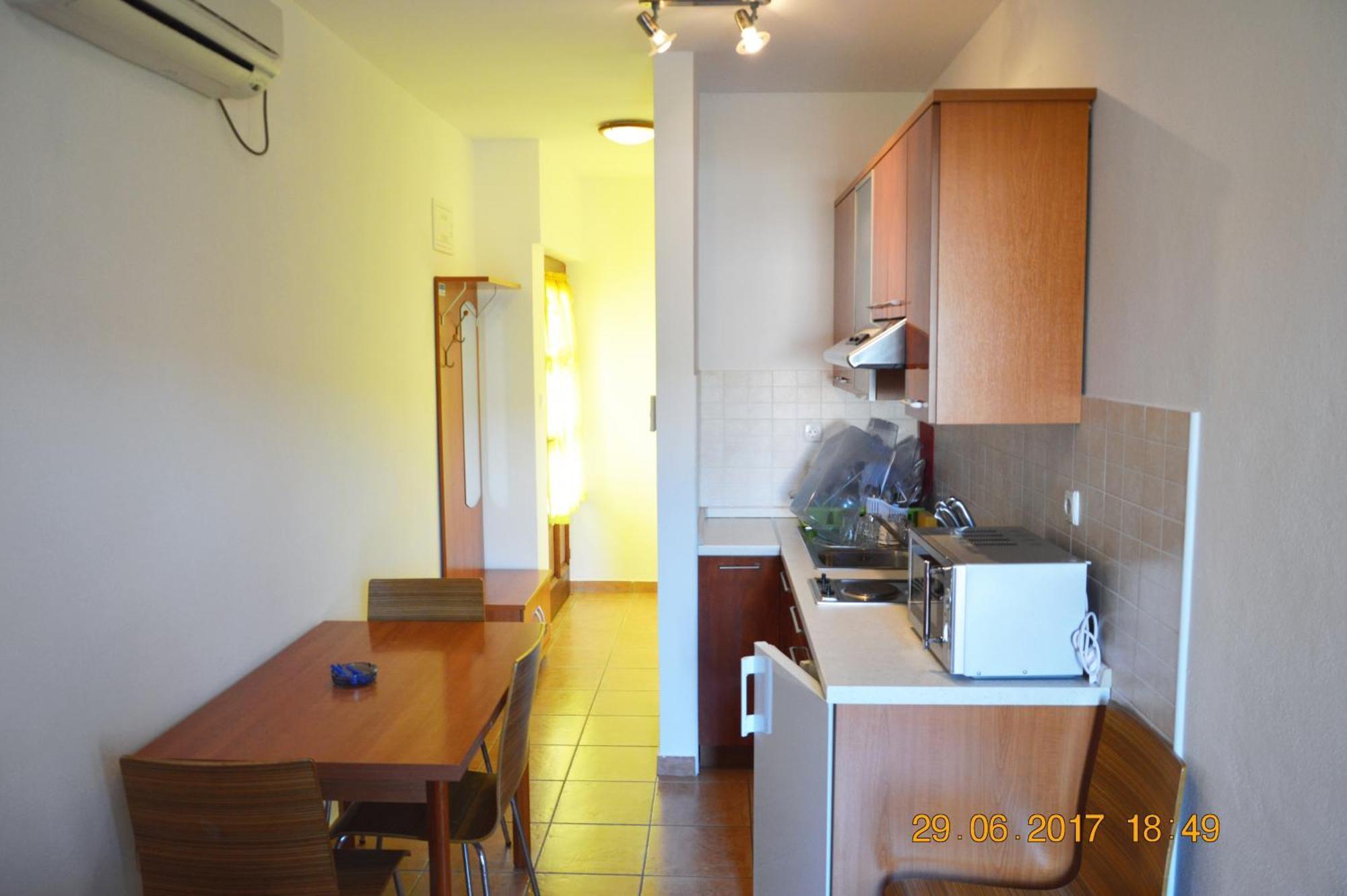 Apartments And Rooms By The Sea Jakisnica, Pag - 4160 Lun  Bilik gambar